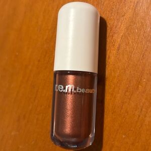 r.e.m. REM Beauty Midnight Shadows Lustrous Liquid Eyeshadow